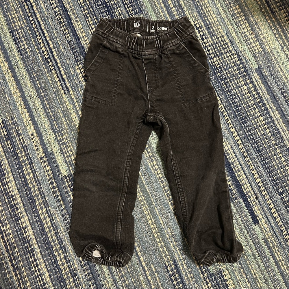 GAP Kids Black Jogger Jean Pants - 2T
